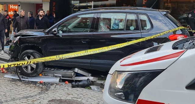 Karamürsel’de Trafik Kazası 6 yaralı