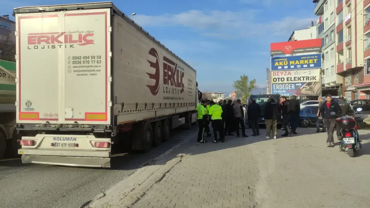 Bursa-Yalova Yolunda Kaza